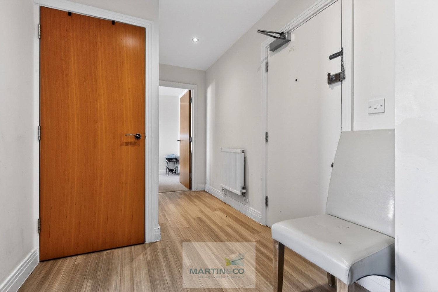 2 bedroom Flat for Sale Swingate, Stevenage