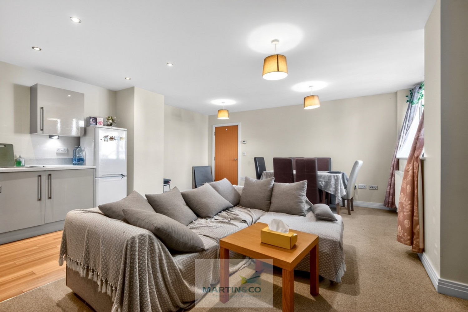 2 bedroom Flat for Sale Swingate, Stevenage