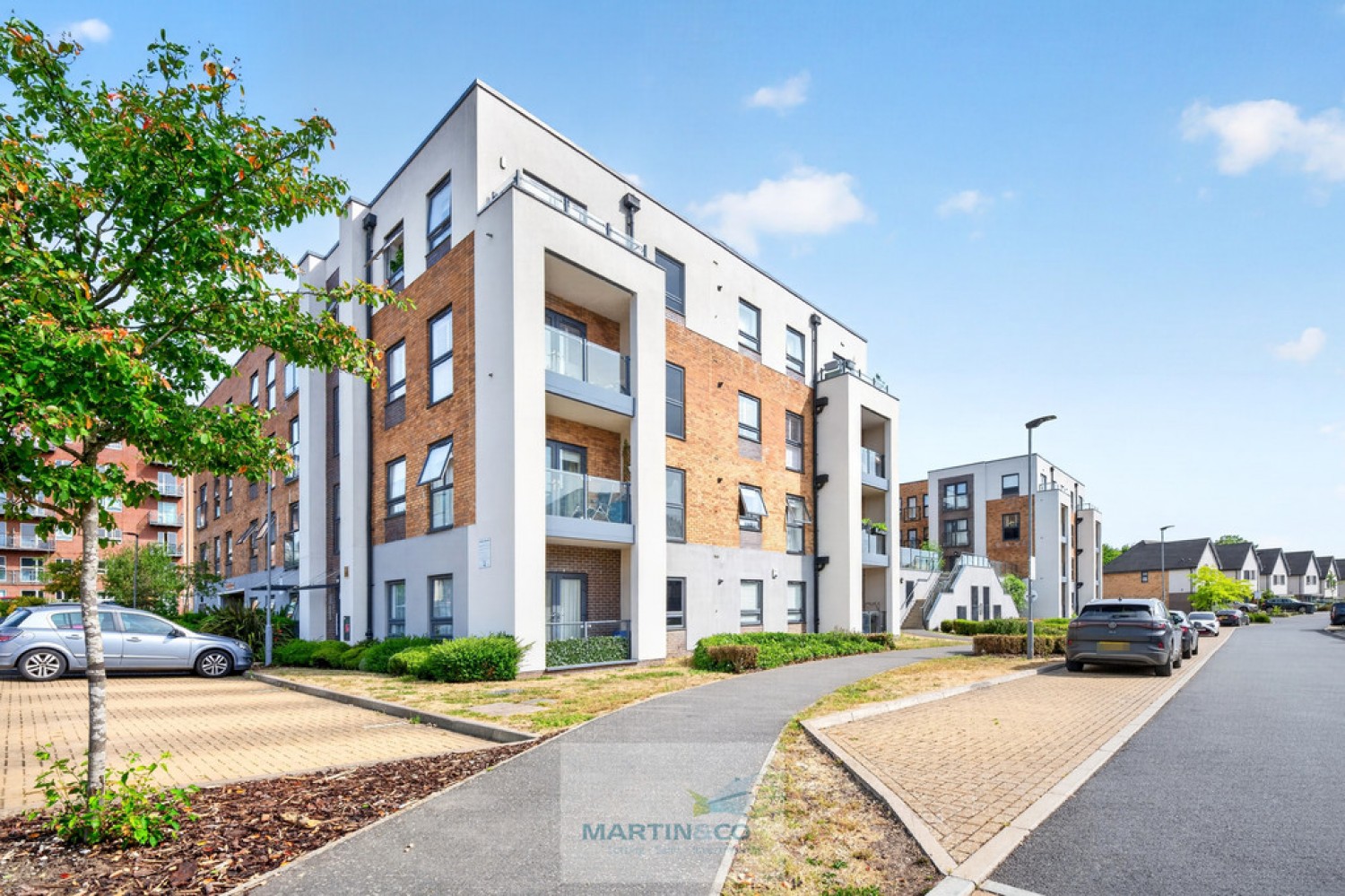 2 bedroom Flat for Sale Welwyn Garden City, Hertfordshire, .