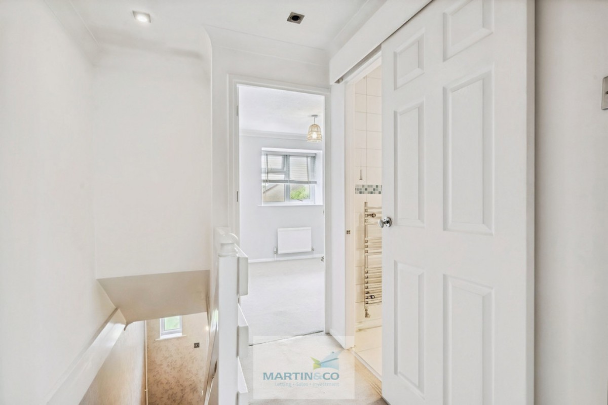70 Swift Close