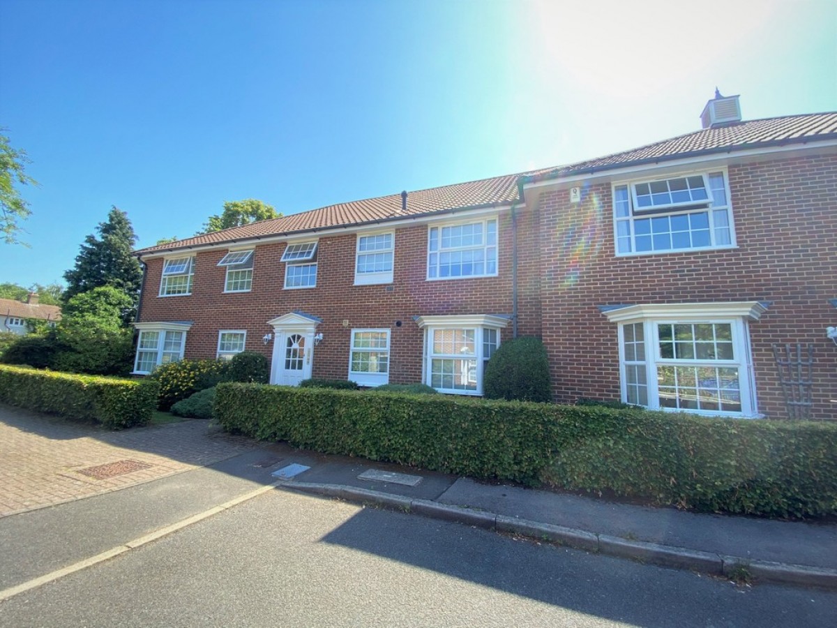 Parkway Gardens, Welwyn Garden City