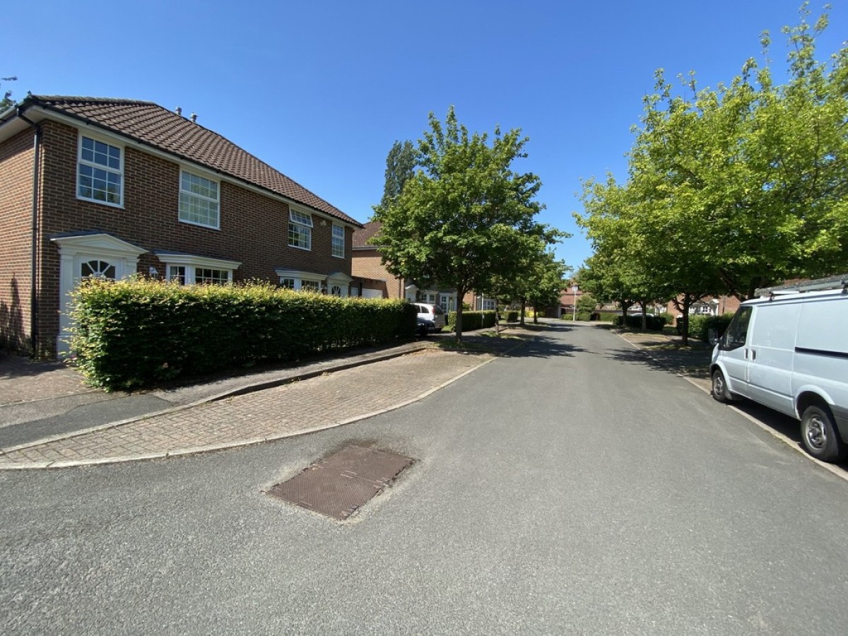 Parkway Gardens, Welwyn Garden City