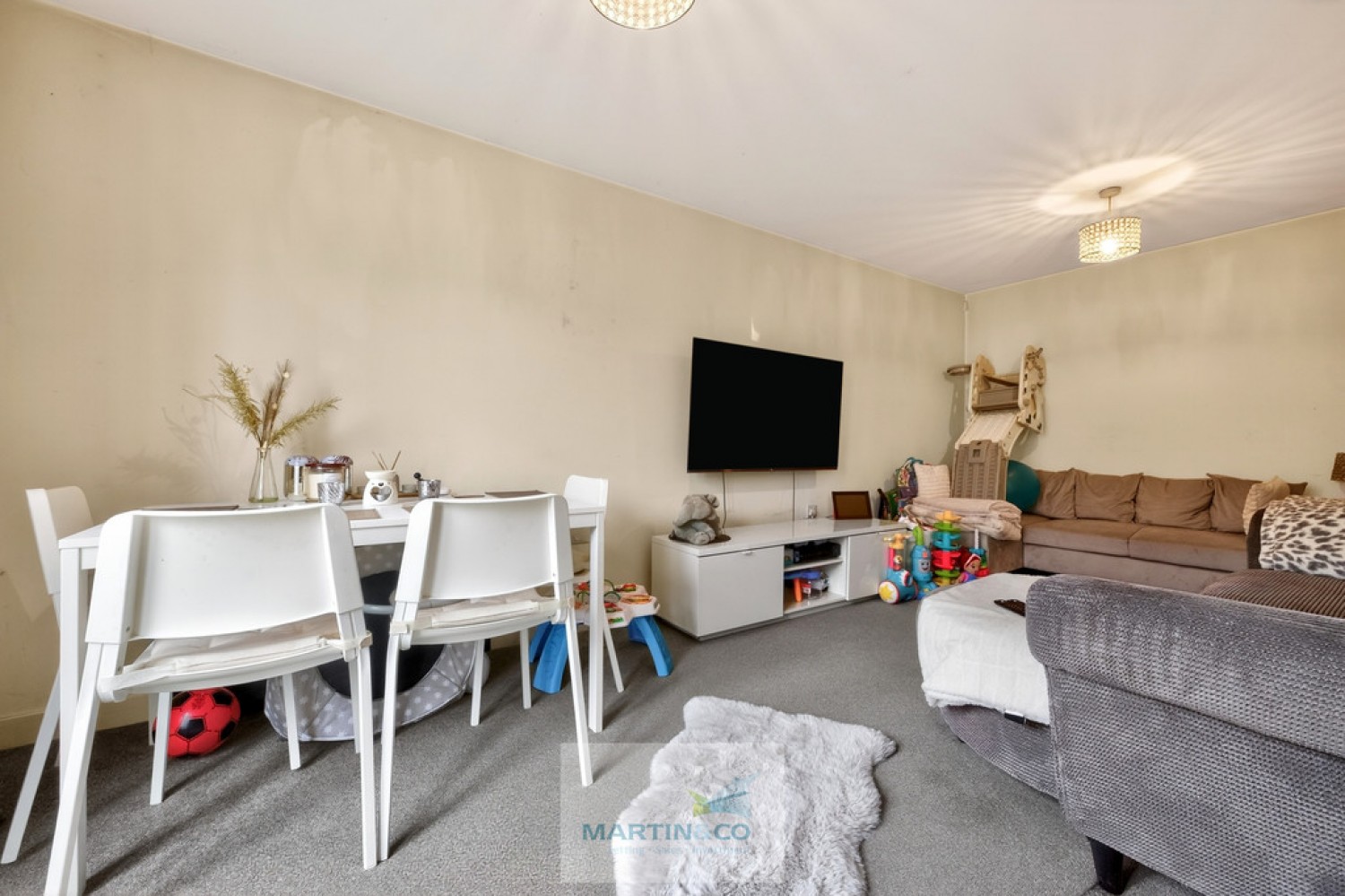 2 bedroom Flat for Sale Merrifield Court, Welwyn Garden City