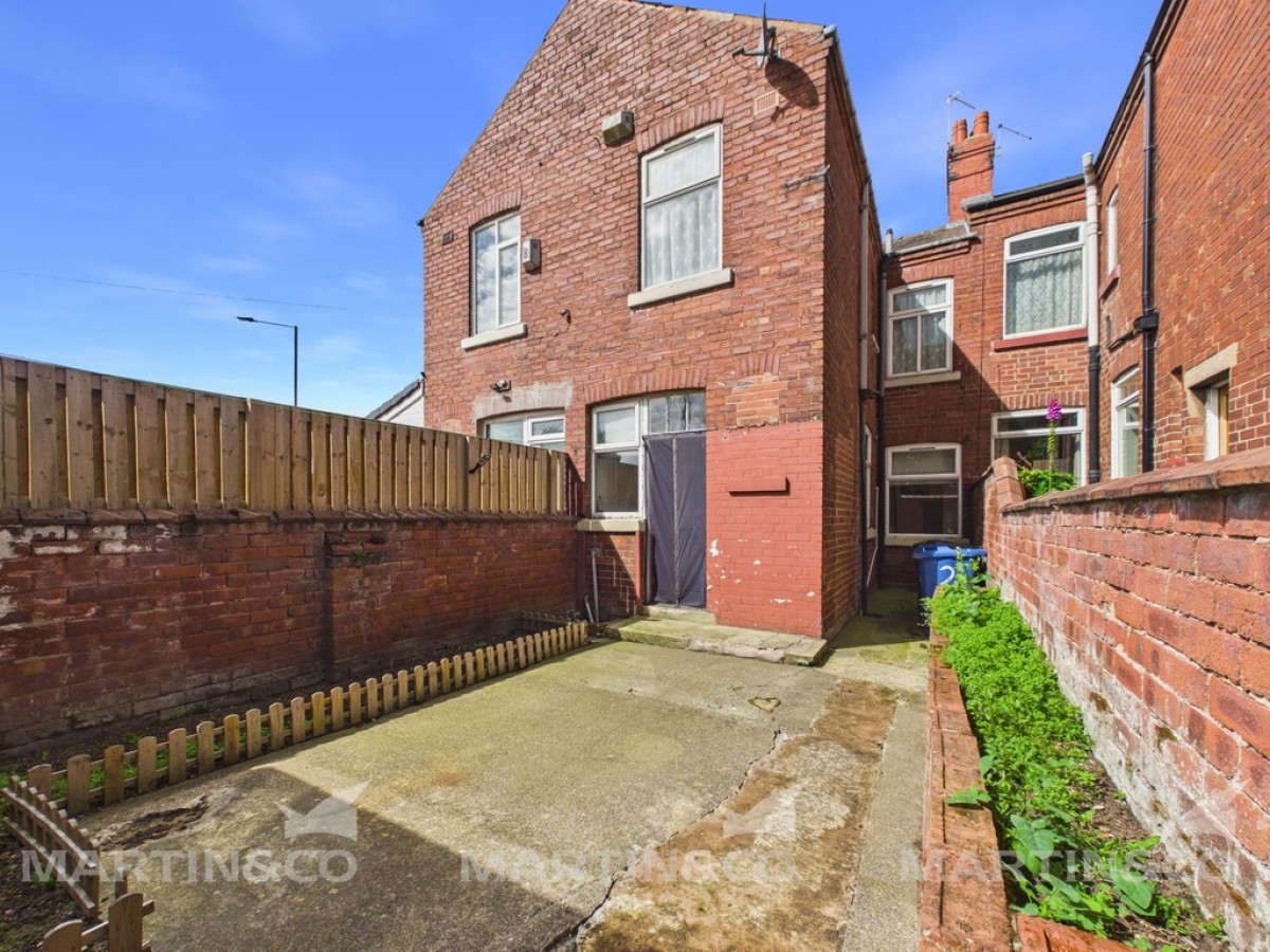 Alder Grove, Balby