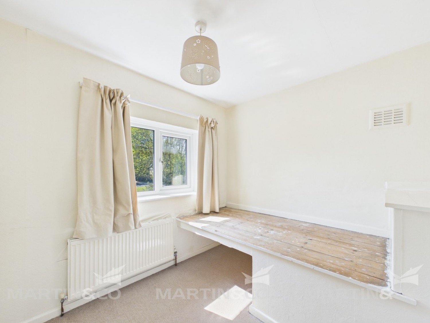 3 bedroom House for Letting Acacia Road, Cantley