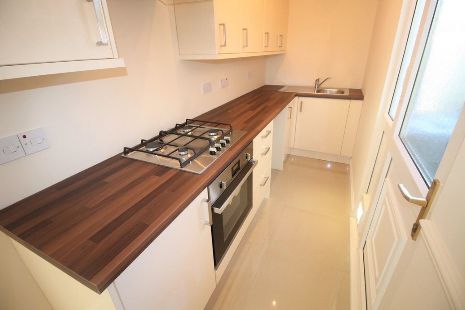 3 bedroom House for Letting Burnham Grove, Scawthorpe