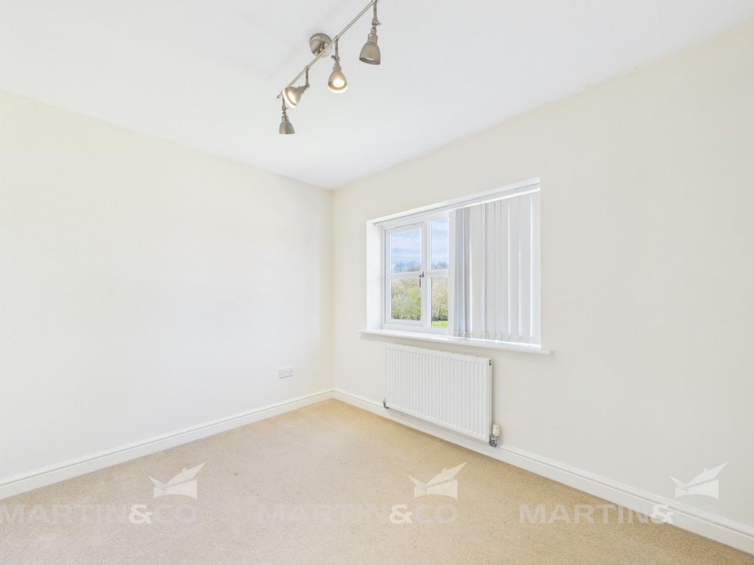 3 bedroom House for Letting Grange Lane, Rossington