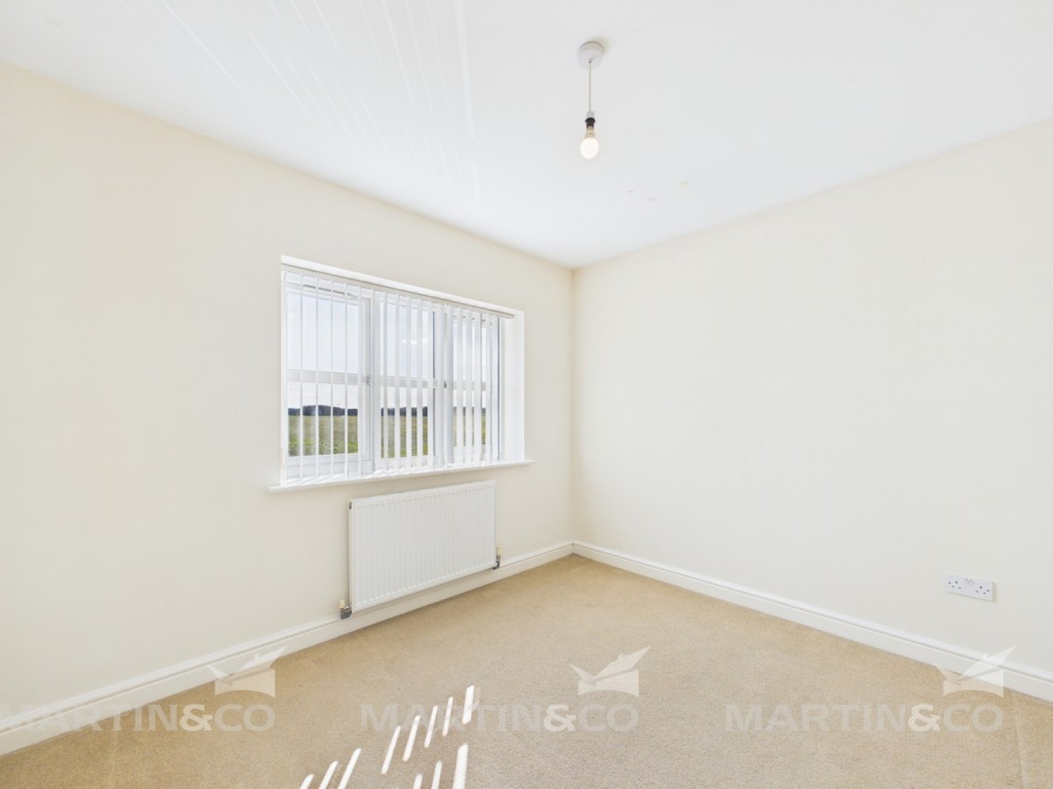 3 bedroom House for Letting Grange Lane, Rossington