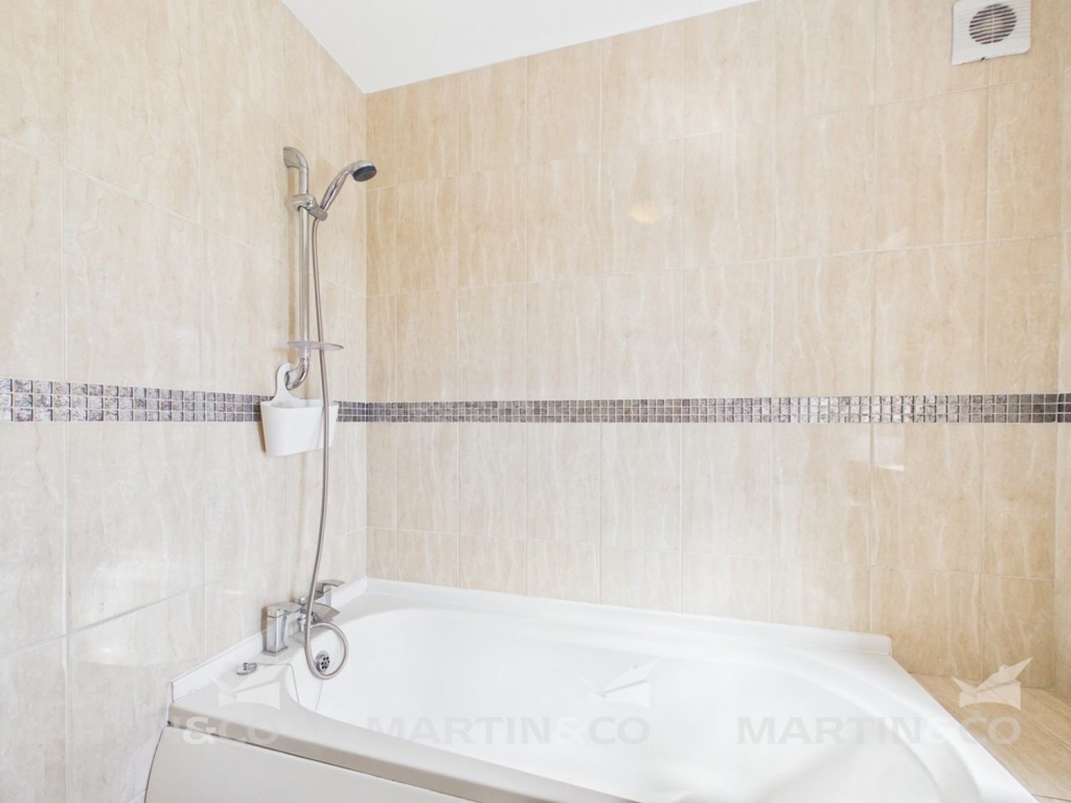 3 bedroom House for Letting Grange Lane, Rossington