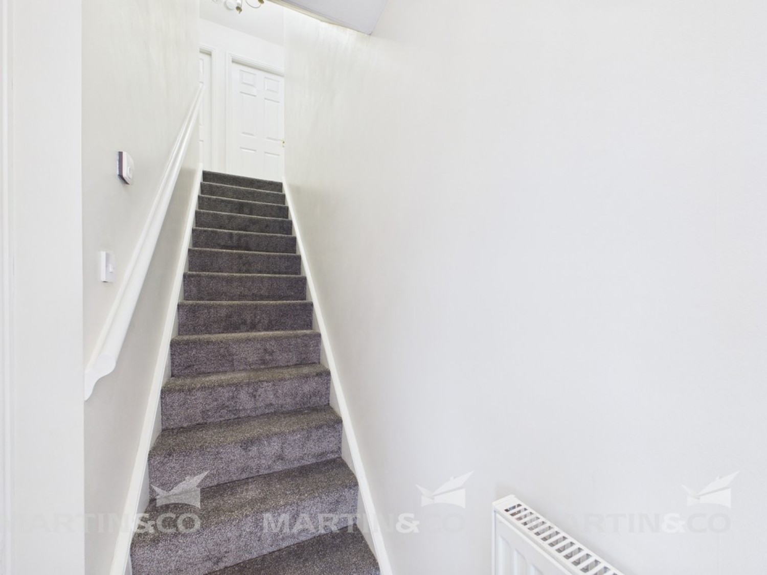 3 bedroom House for Letting Middlefield Close