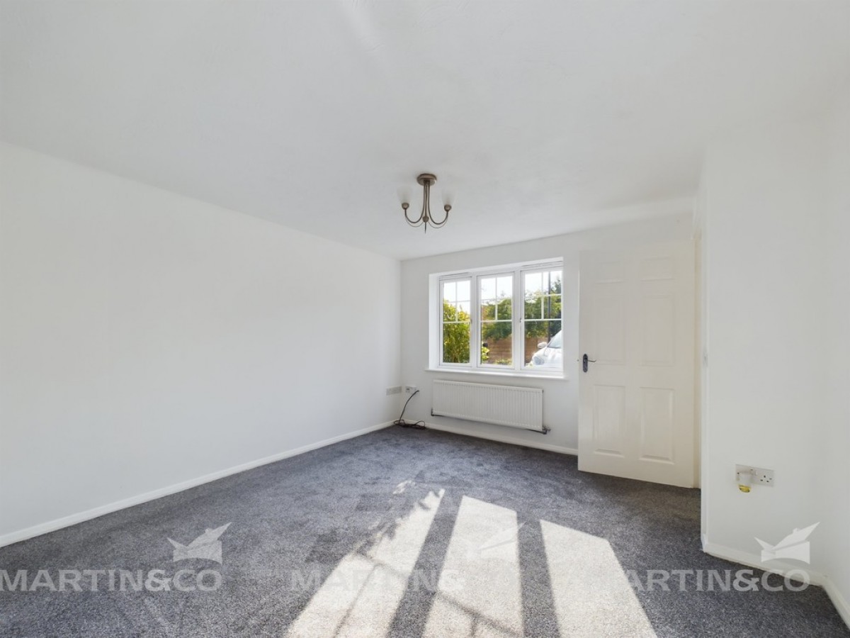 Langold Drive, Norton