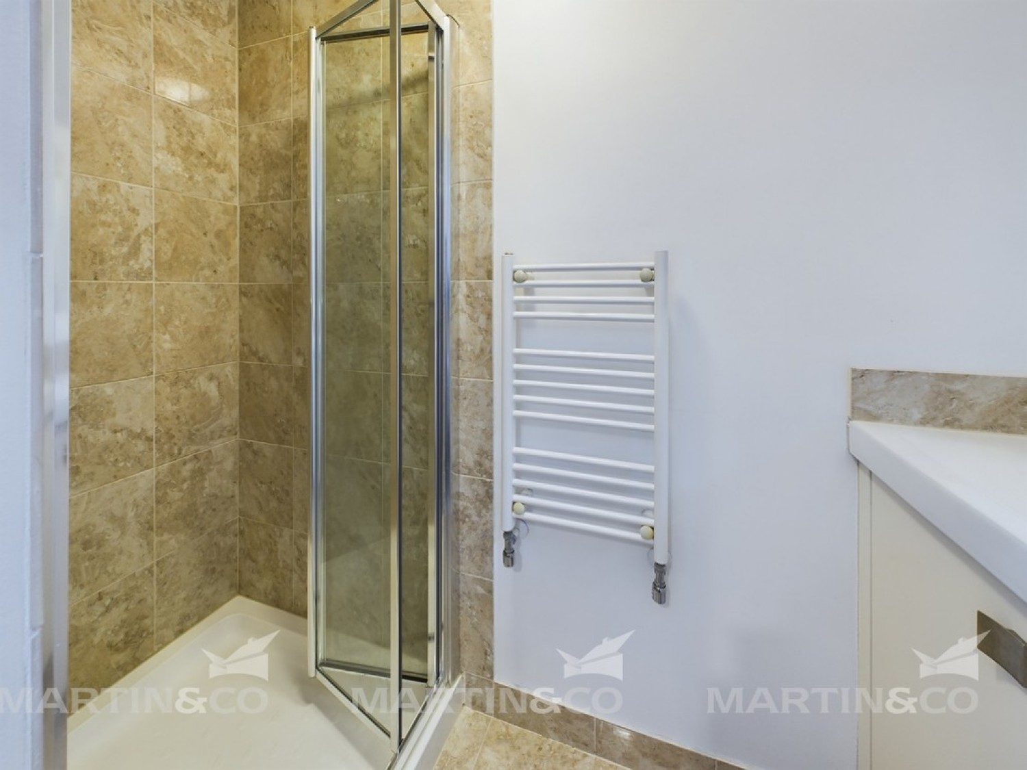 Flat 5, 7 Balmoral Road