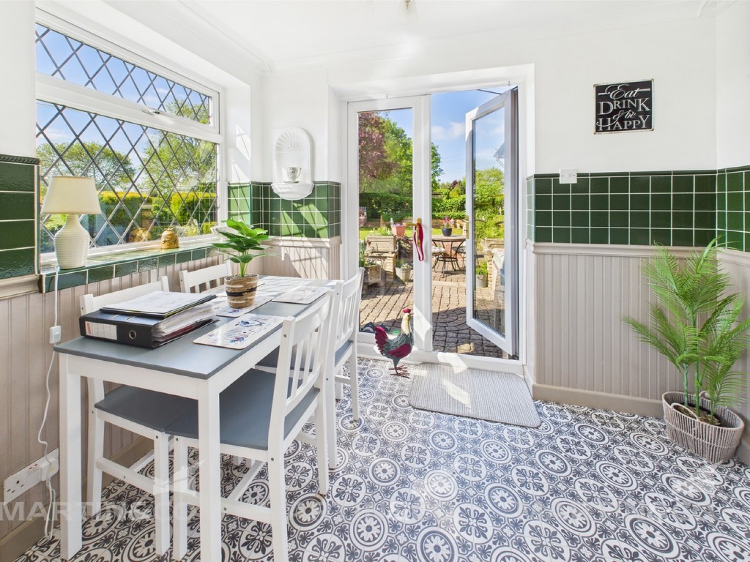 5 bedroom Bungalow in Willow Bridge Lane , Moss