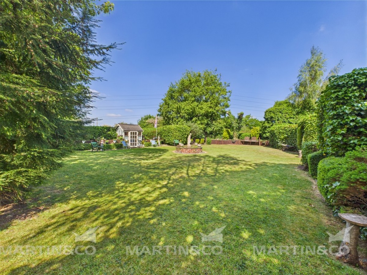 Willow Bridge Lane , Moss