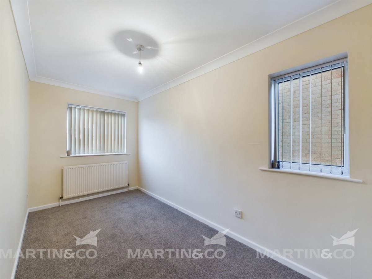 Crossfield Drive , Skellow