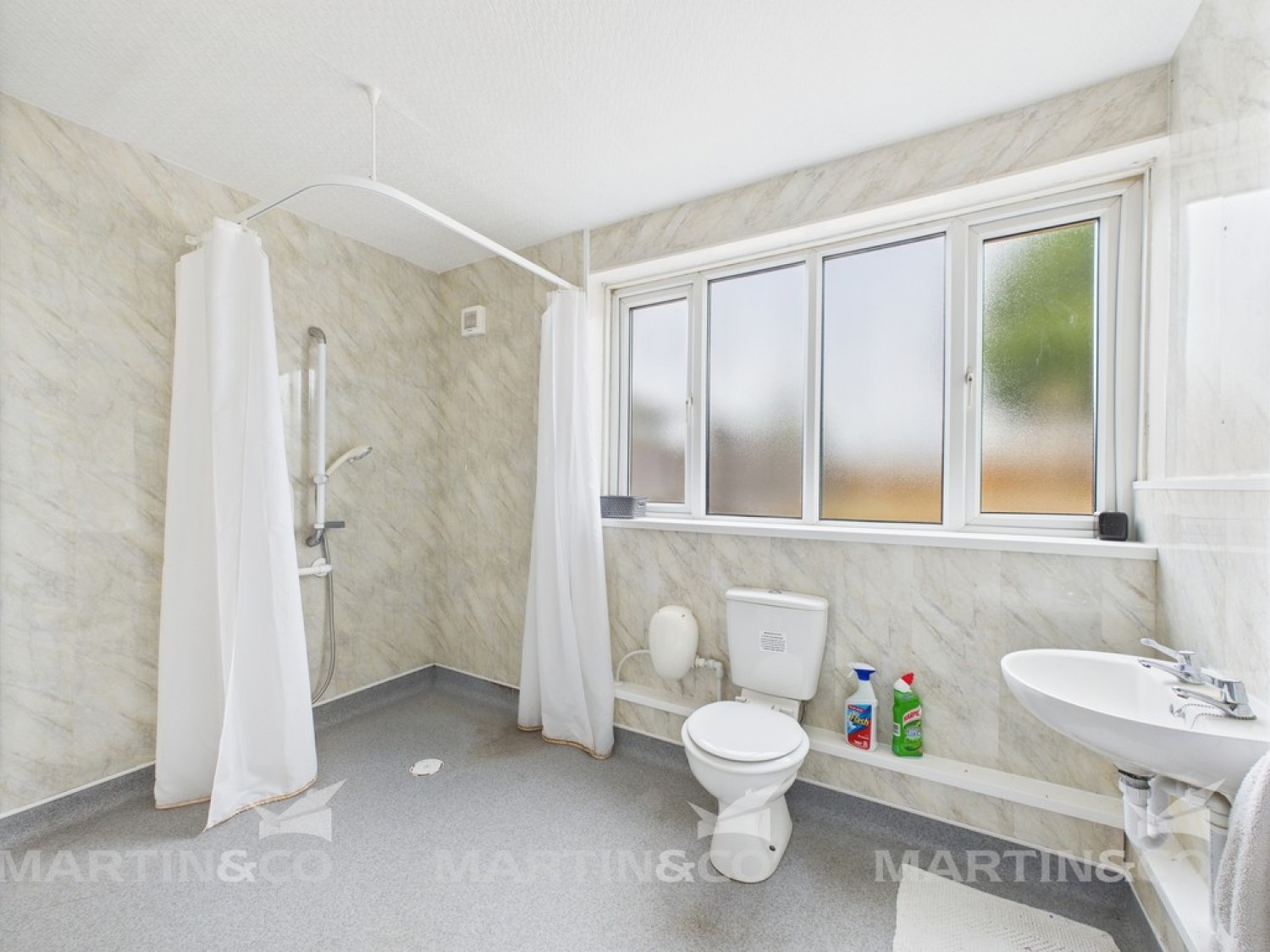 3 bedroom House for Sale Hereford Road, Wheatley