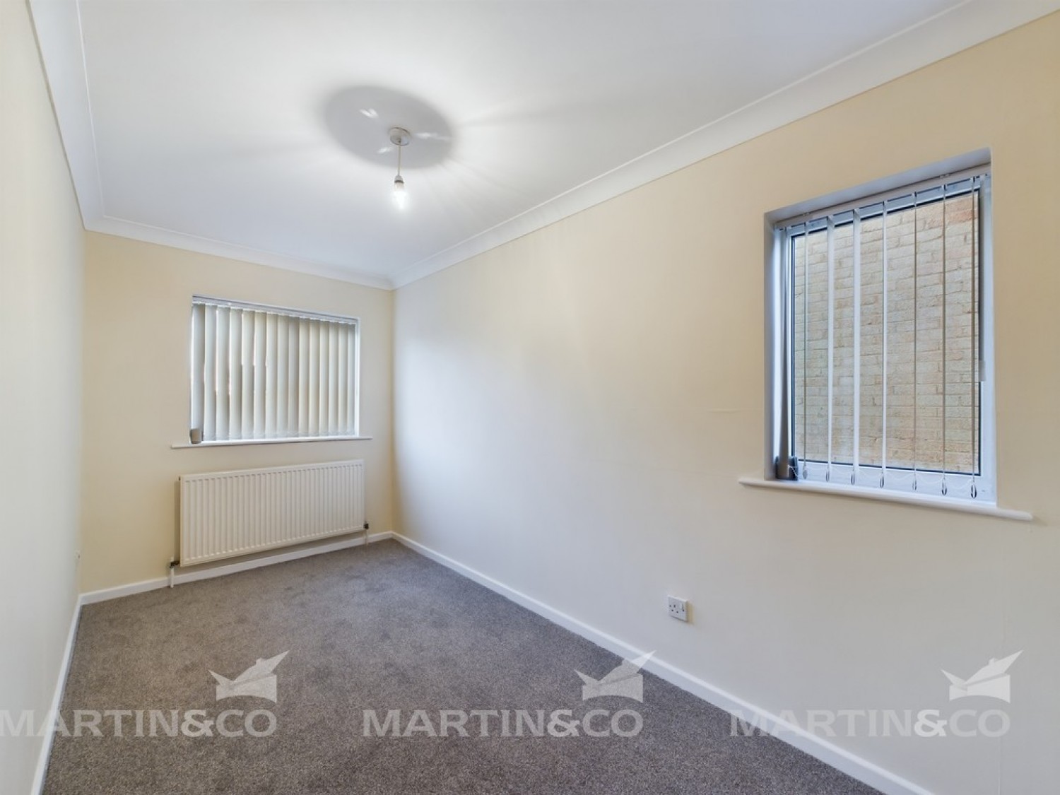 Crossfield Drive , Skellow