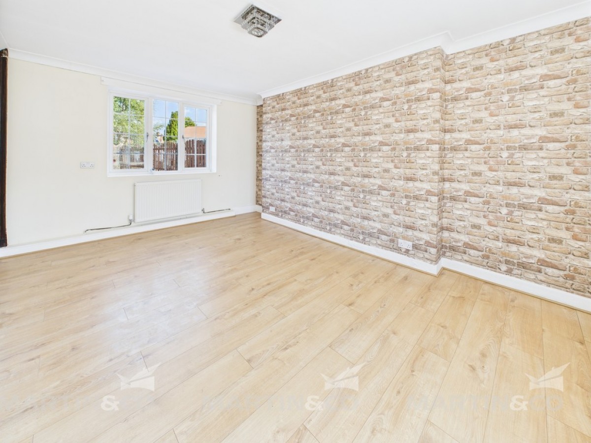 Poplar Place, Armthorpe