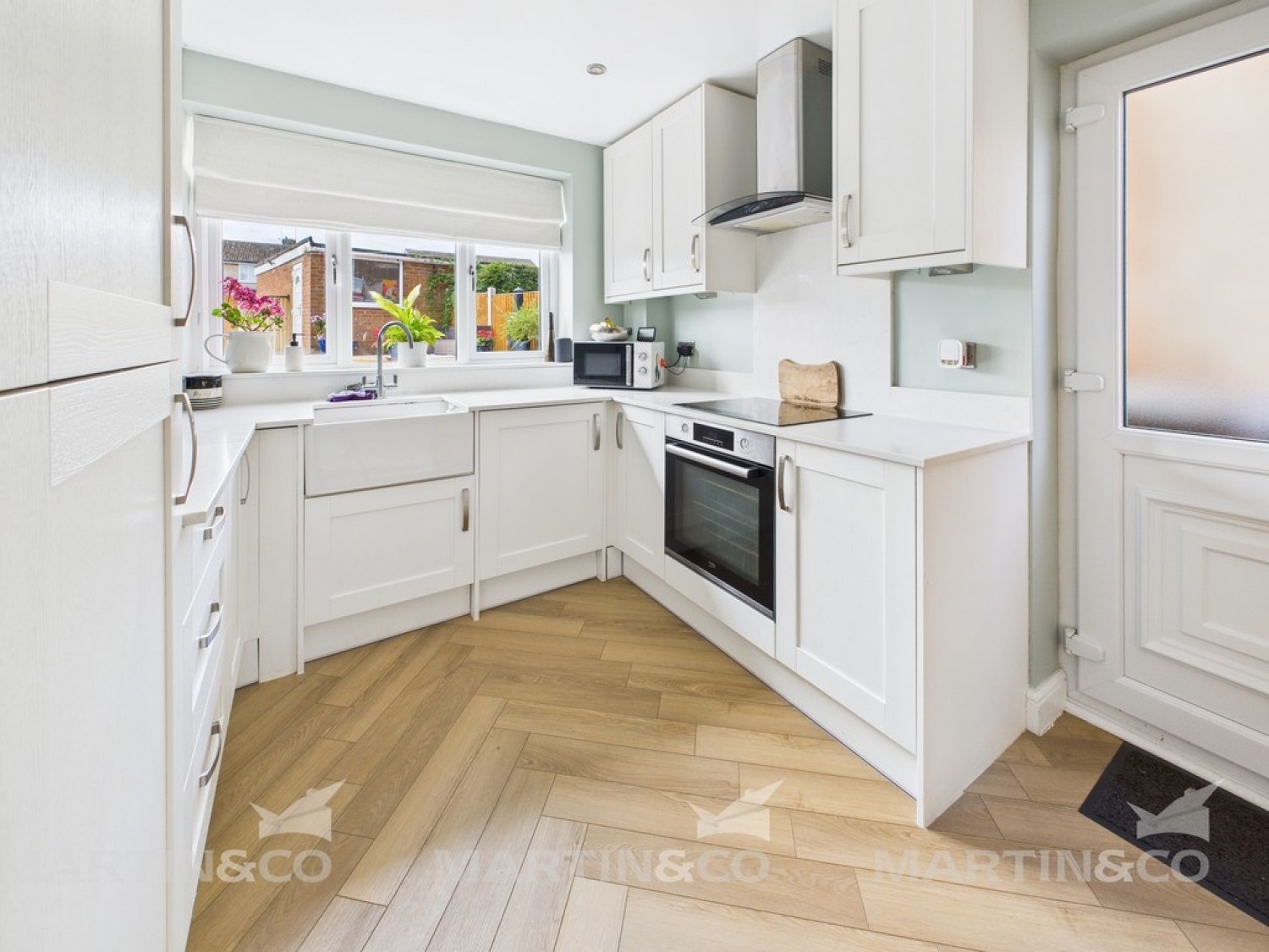 3 bedroom House in Church Road, Wadworth