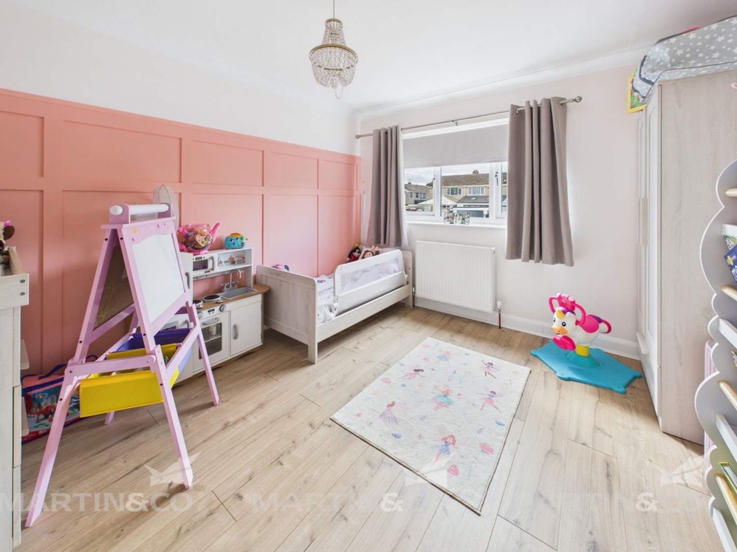 3 bedroom House in Church Road, Wadworth