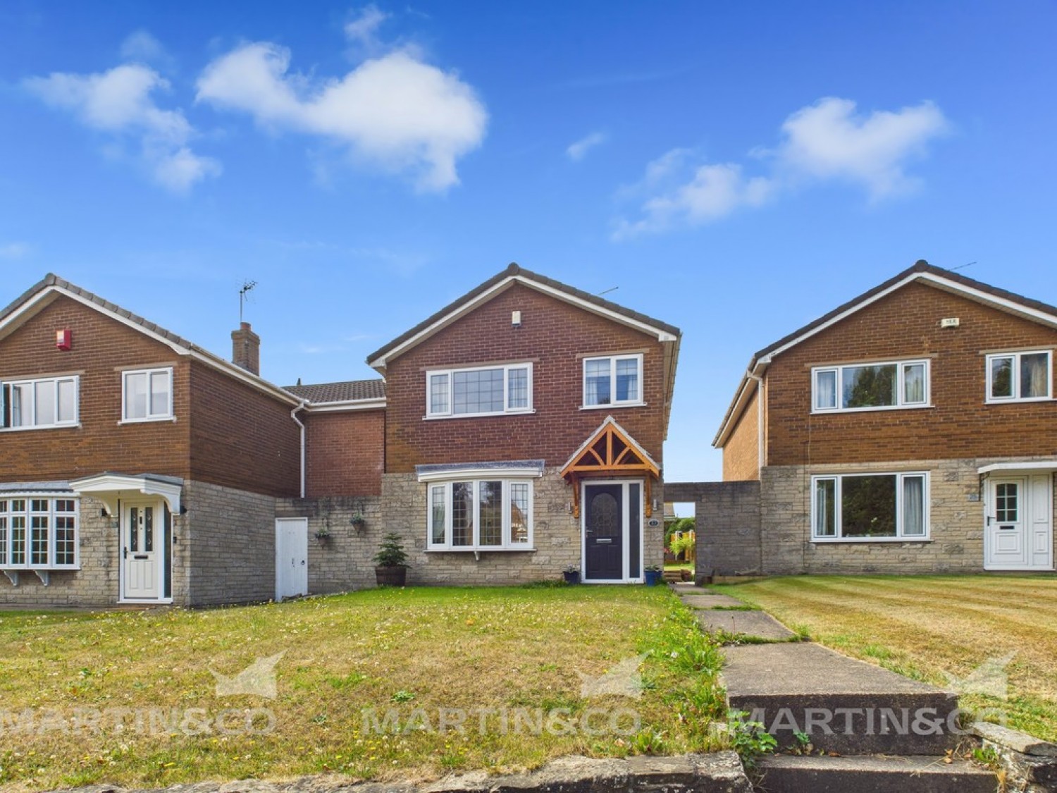 3 bedroom House in Church Road, Wadworth