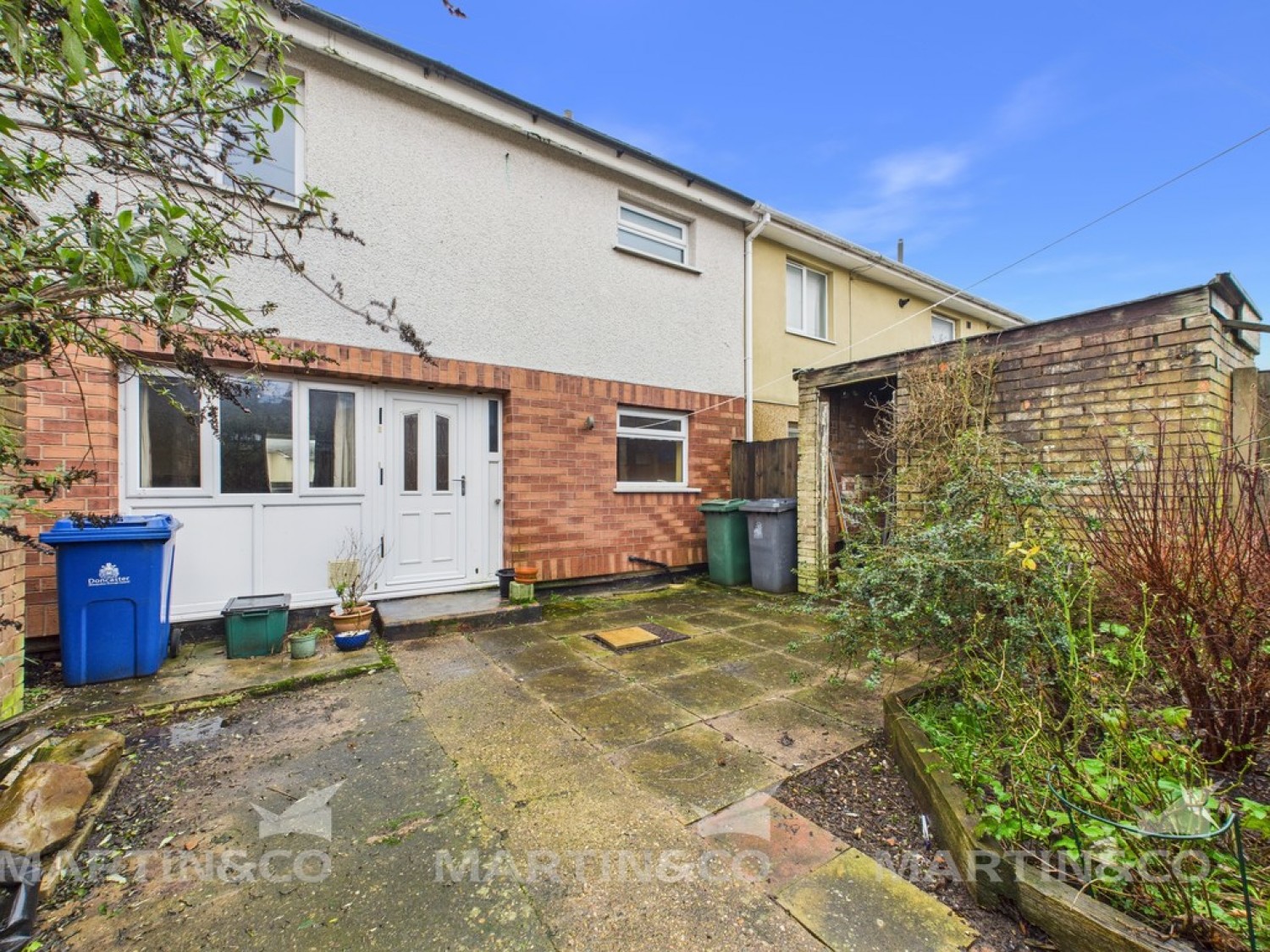 3 bedroom House in Larch Drive, Armthorpe