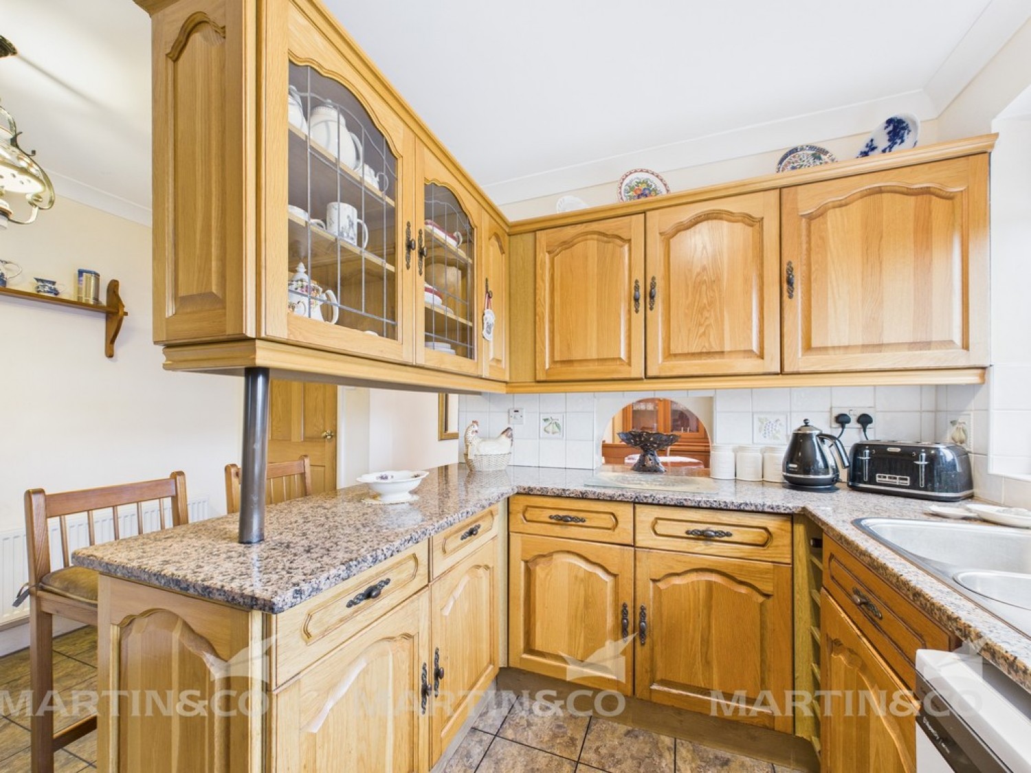 4 bedroom House in Scawthorpe, Doncaster, South Yorkshire