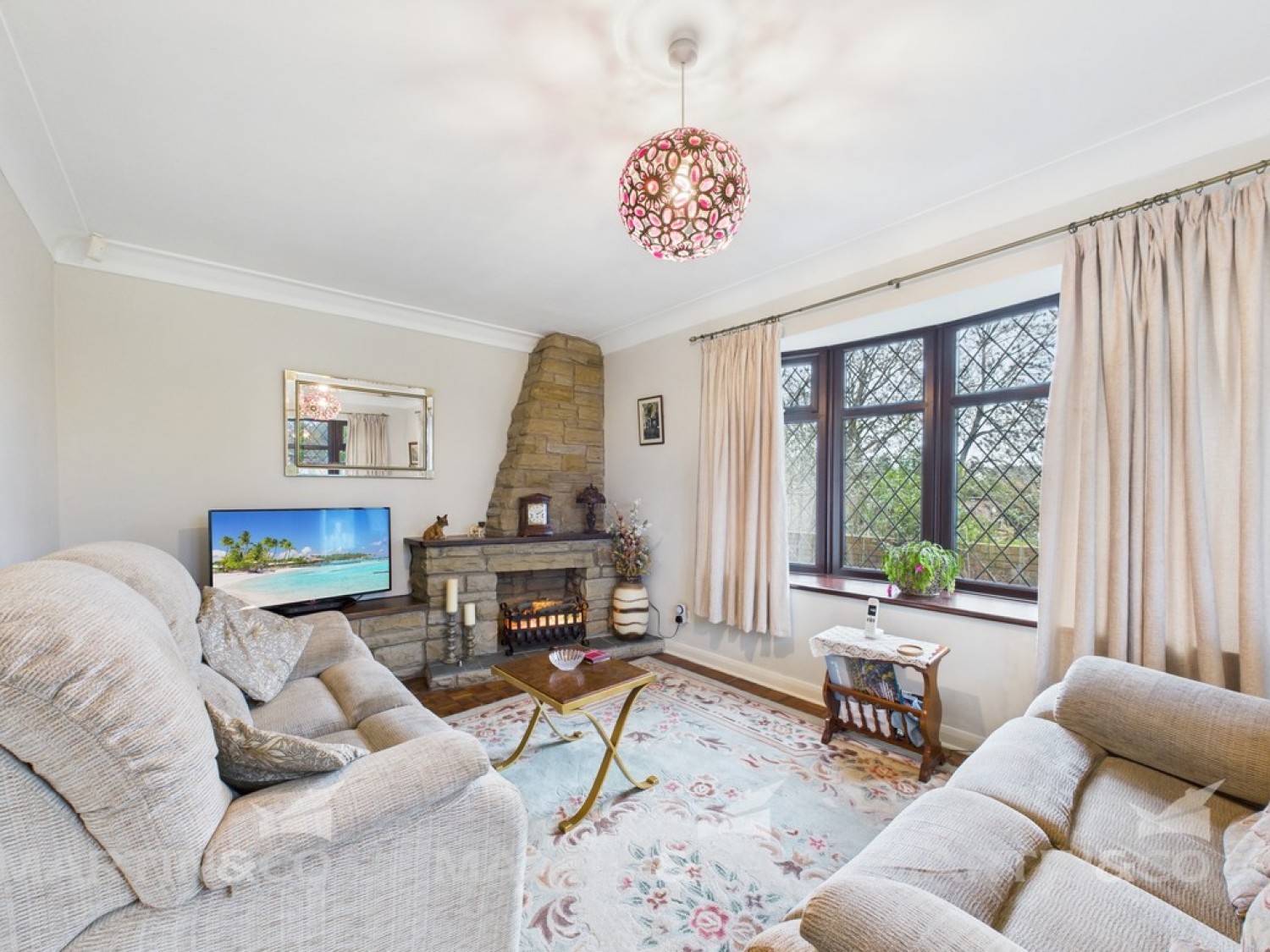 4 bedroom House in Scawthorpe, Doncaster, South Yorkshire