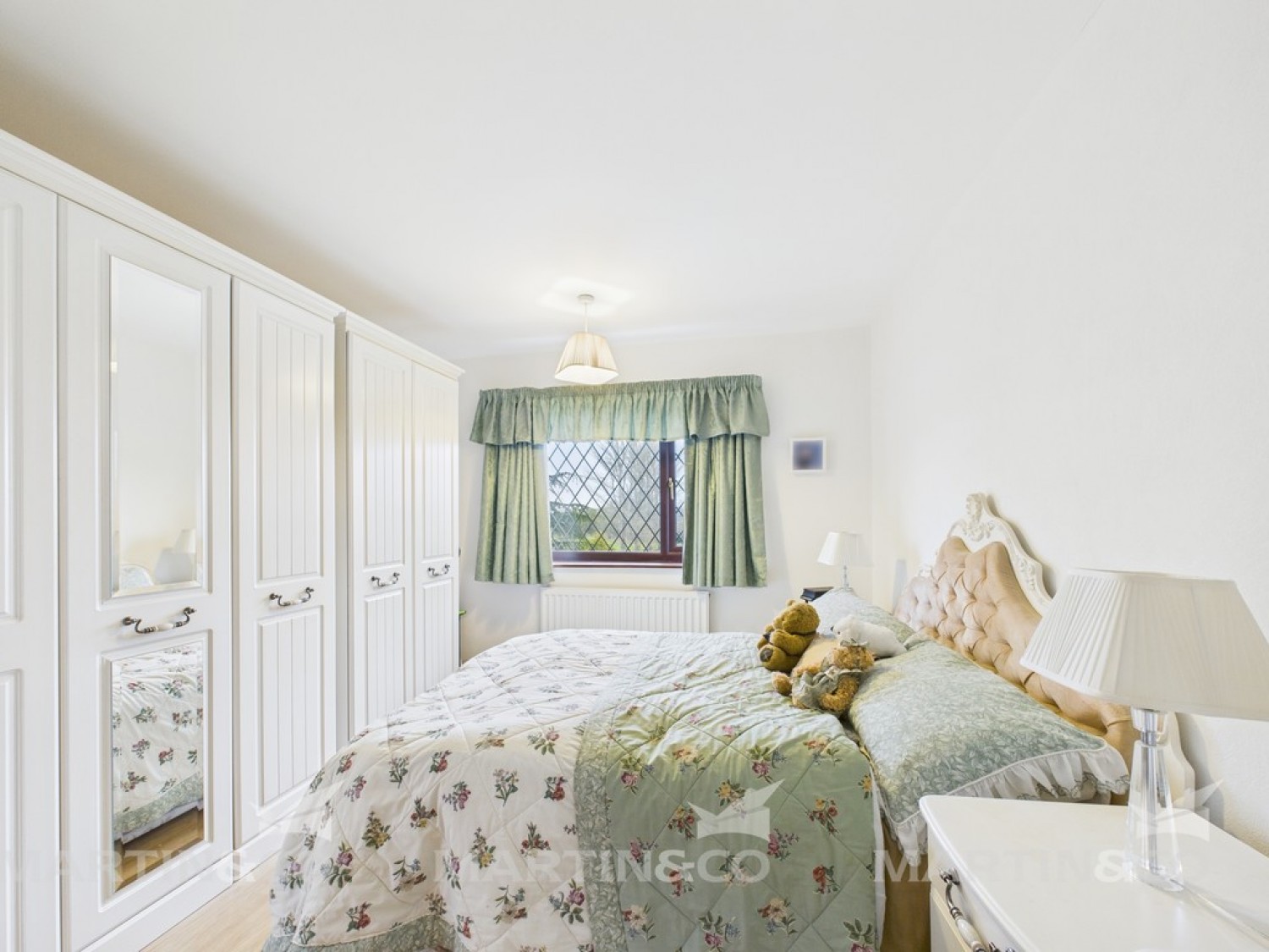 4 bedroom House in Scawthorpe, Doncaster, South Yorkshire