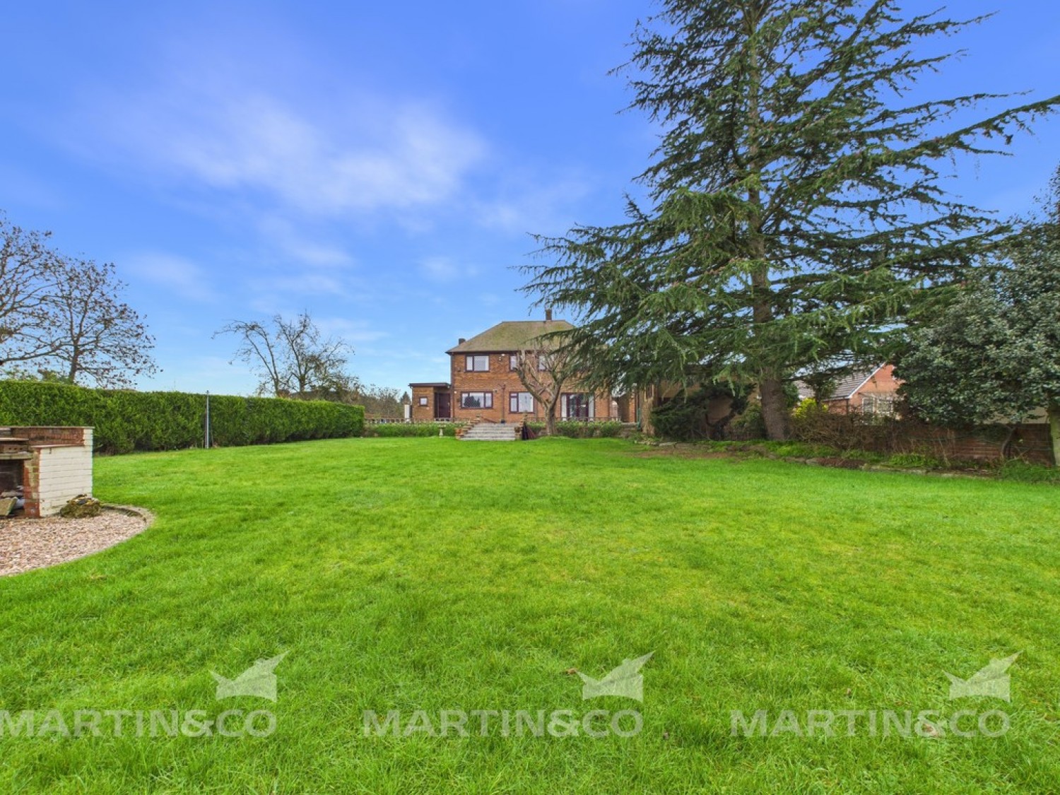 4 bedroom House in Scawthorpe, Doncaster, South Yorkshire