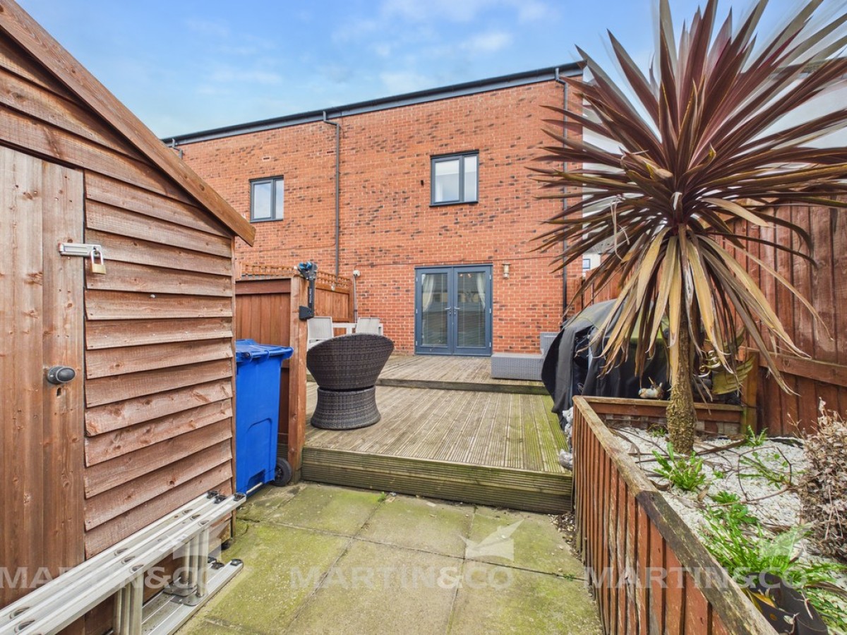 Woodfield Way, Balby