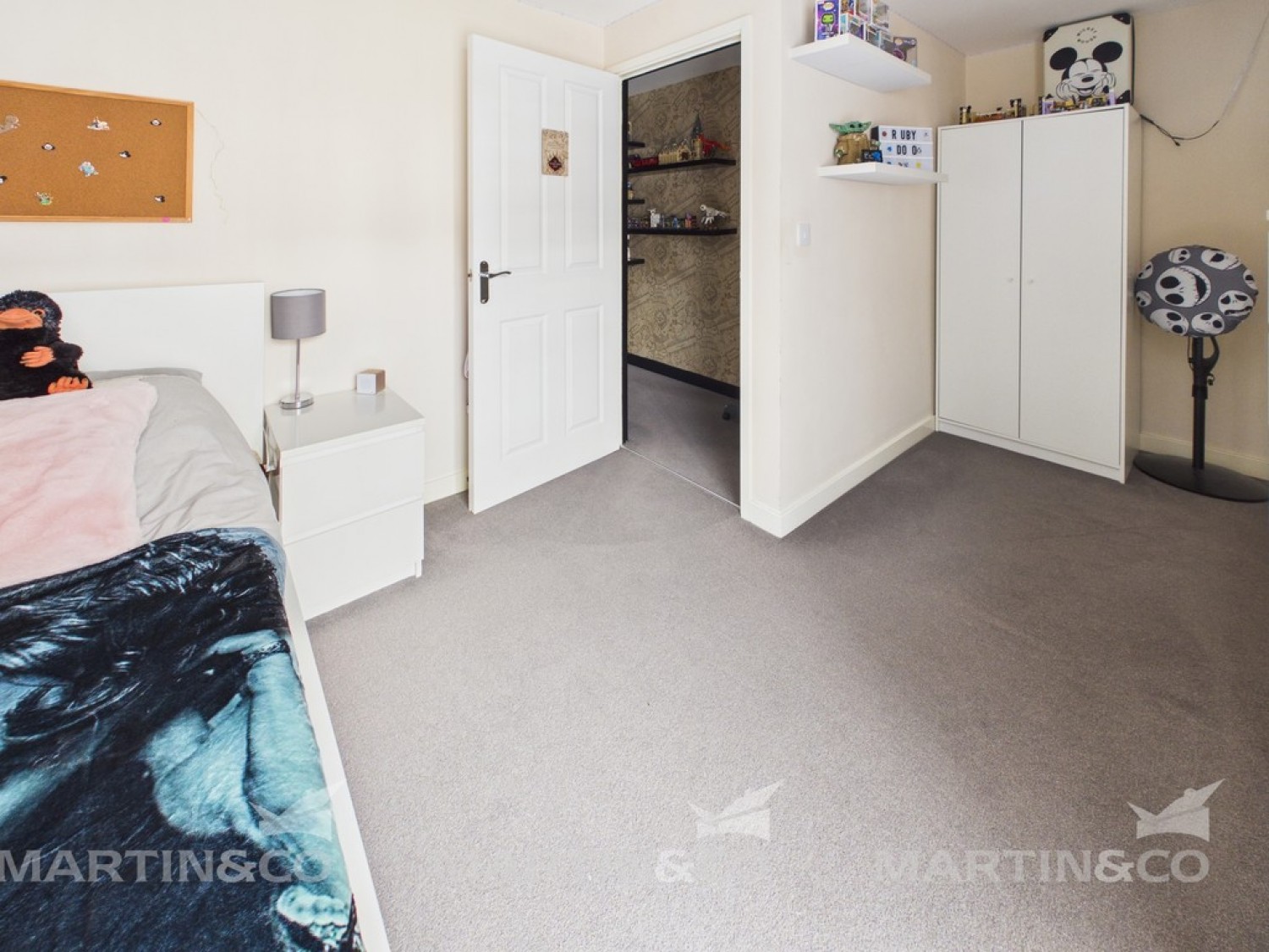 3 bedroom House for Sale Woodfield Way, Balby