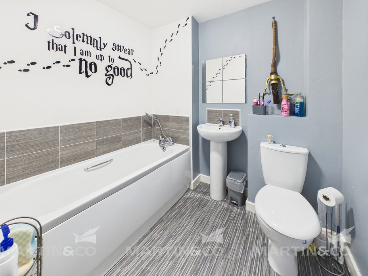 Woodfield Way, Balby