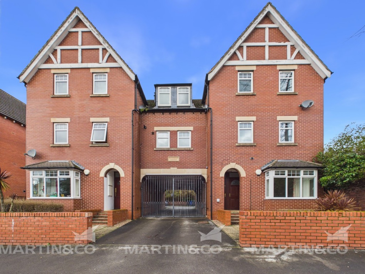 2 bedroom Flat for Sale Victorian Crescent, Doncaster, South Yorkshire