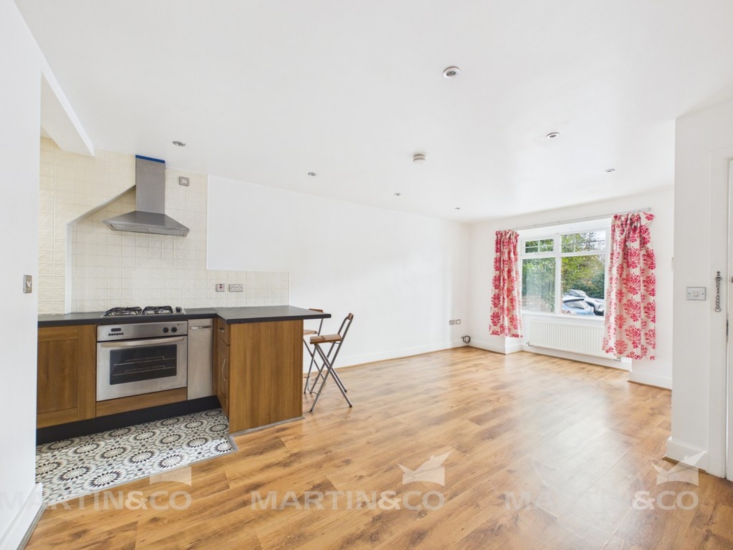 2 bedroom Flat for Sale Victorian Crescent, Doncaster, South Yorkshire