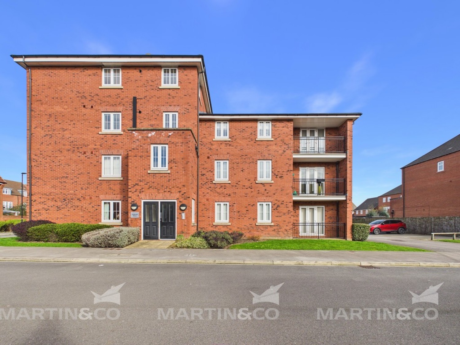 2 bedroom Flat for Letting Buttermere Crescent, Lakeside, Doncaster