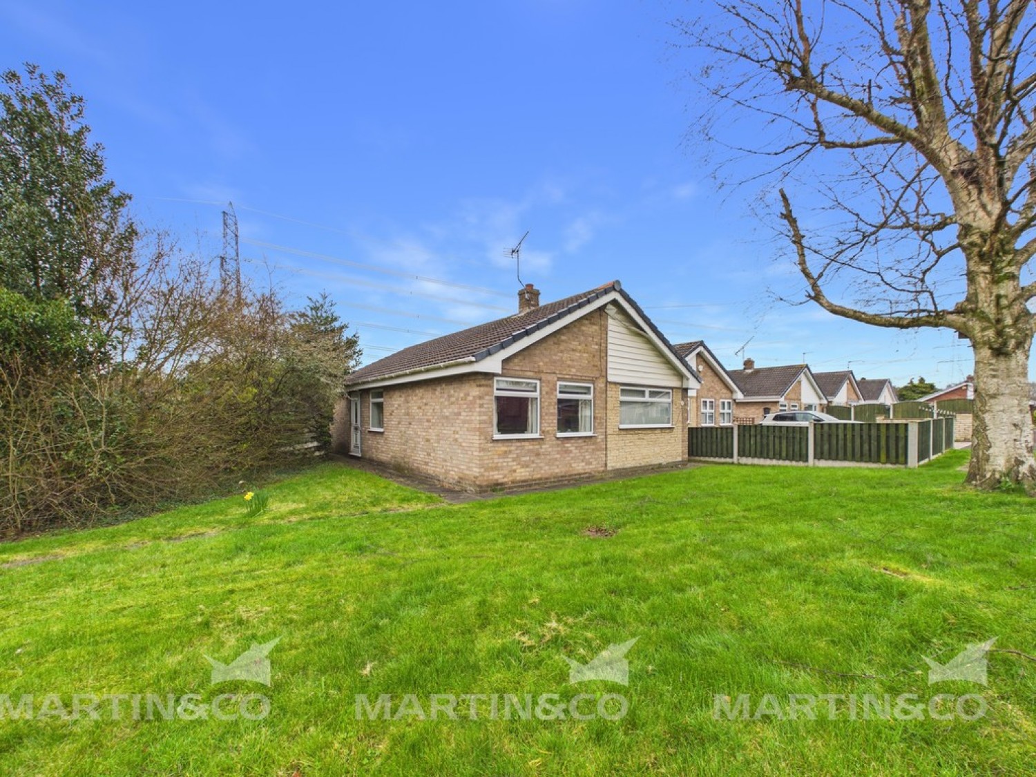 2 bedroom Bungalow for Sale Dickan Gardens , Armthorpe