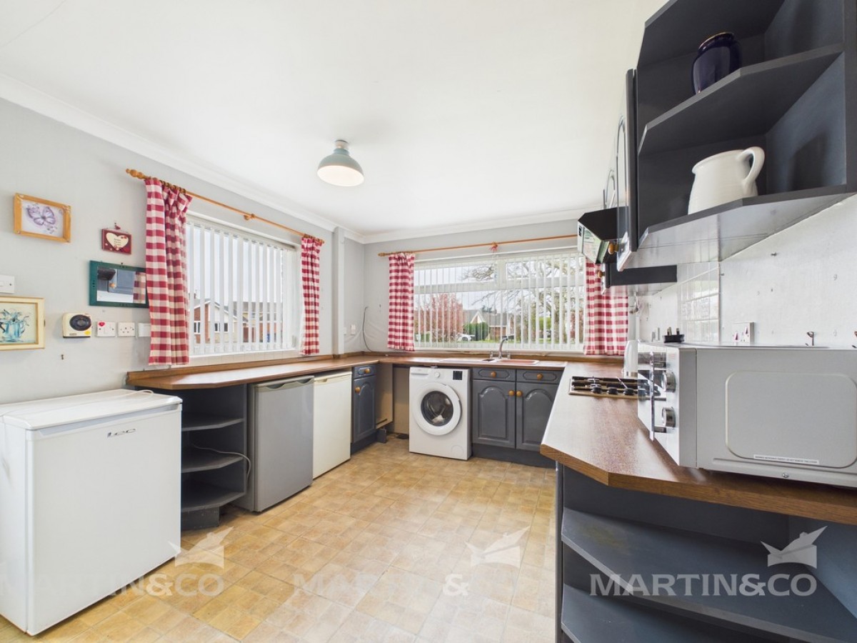 Dickan Gardens , Armthorpe