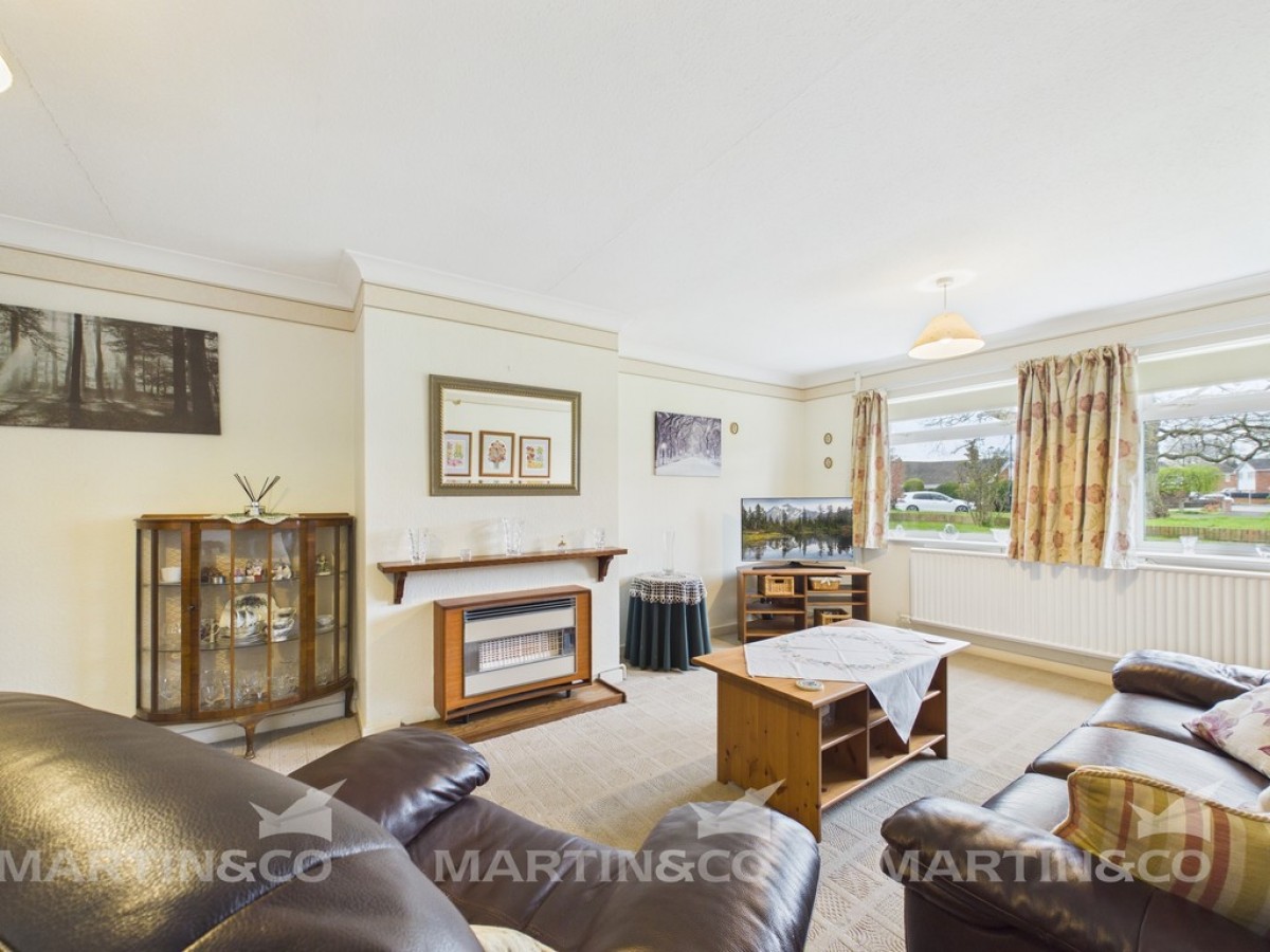 Dickan Gardens , Armthorpe