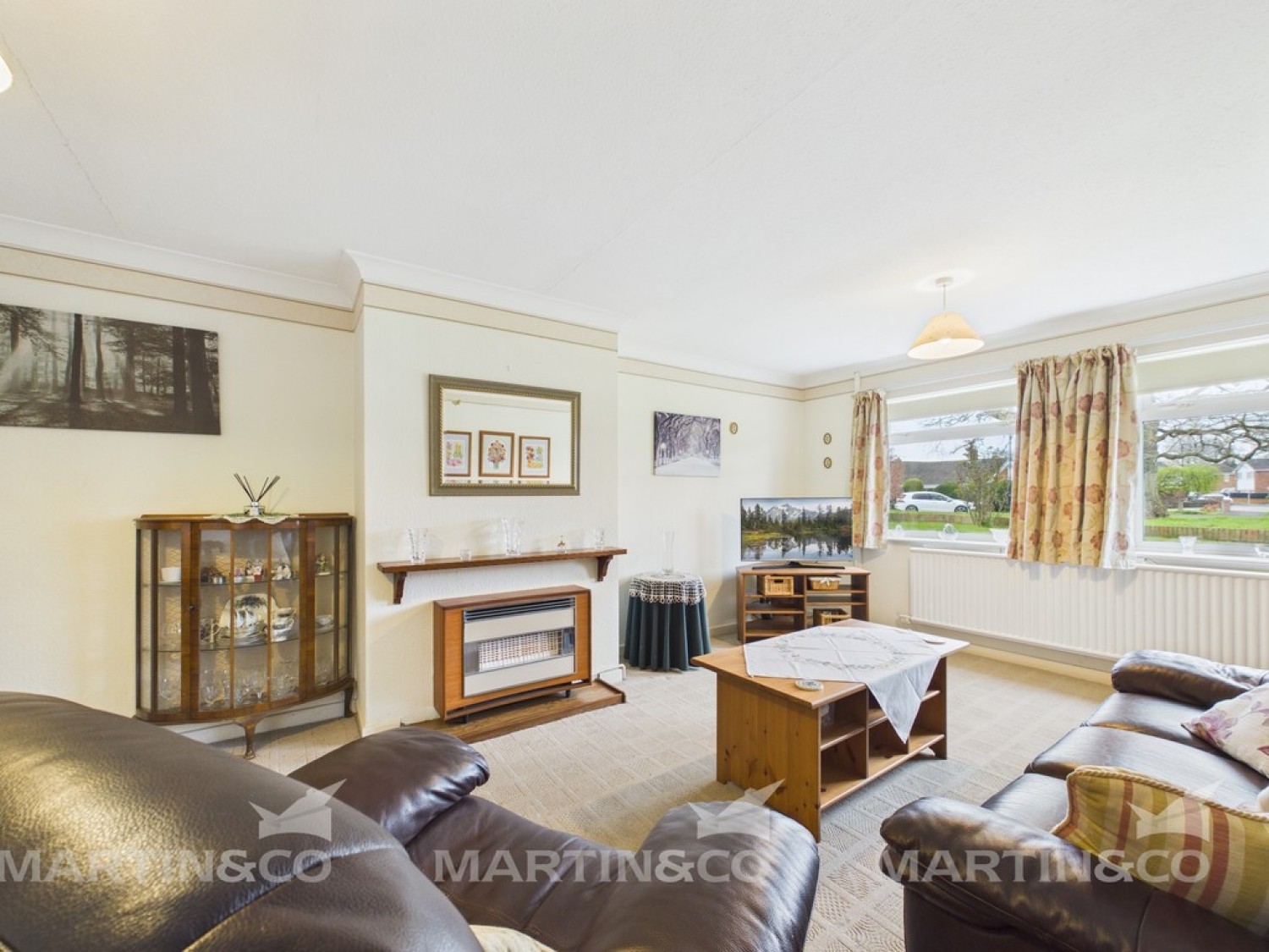 2 bedroom Bungalow for Sale Dickan Gardens , Armthorpe