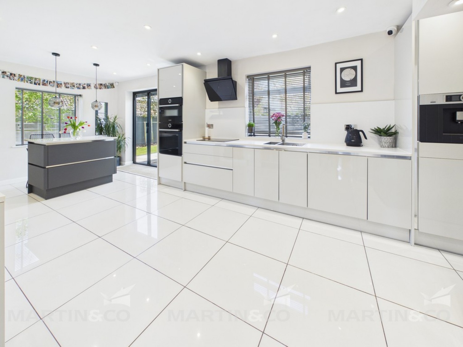 5 bedroom House for Sale High Street, Norton