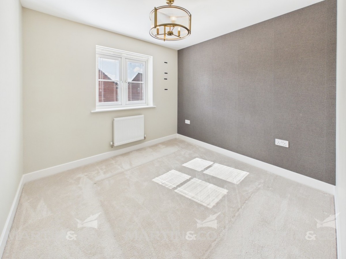Arlington Road, Hatfield