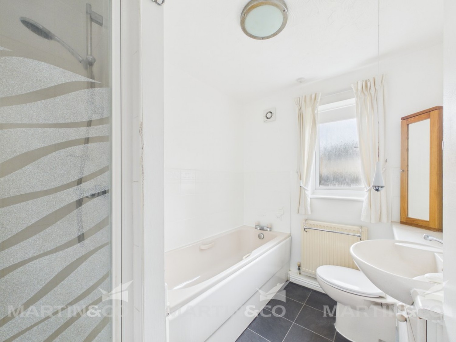 2 bedroom Flat for Sale Moat Croft, Scawthorpe