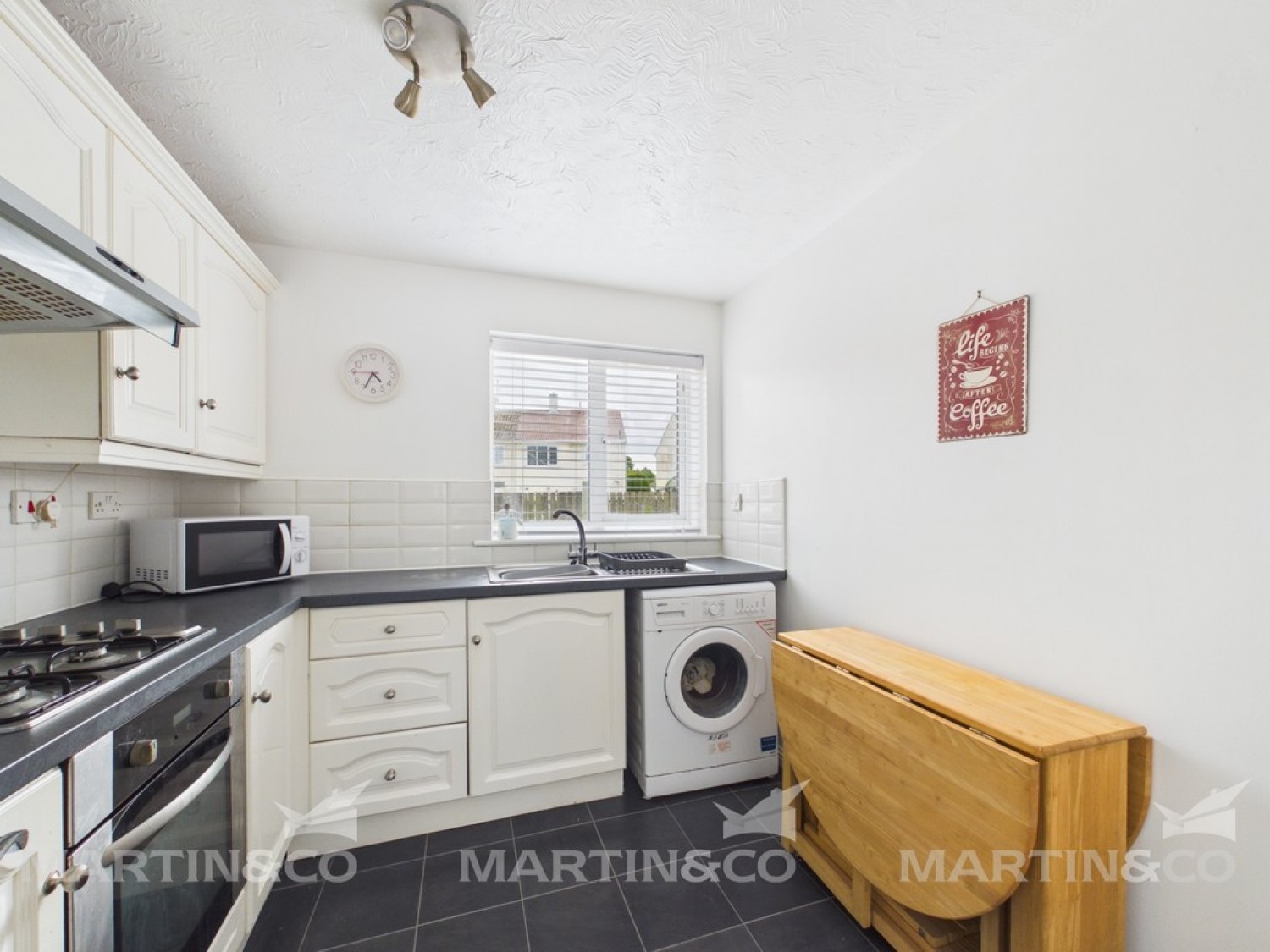 2 bedroom Flat for Sale Moat Croft, Scawthorpe