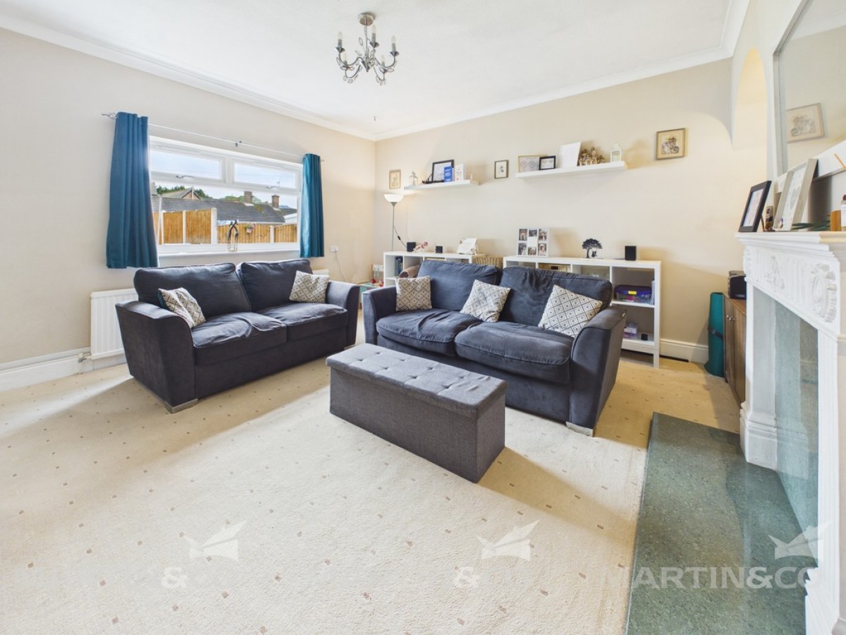 Lignum Terrace, Askern