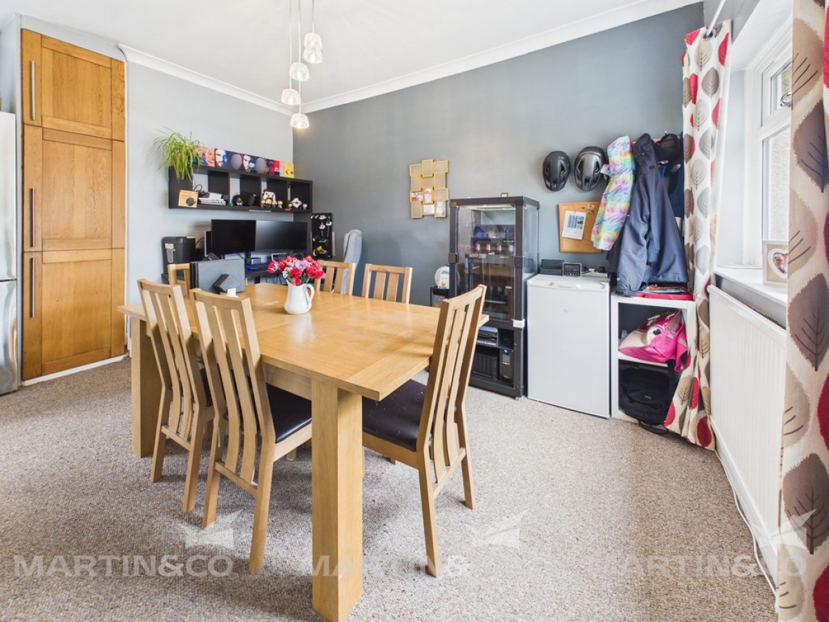 Lignum Terrace, Askern