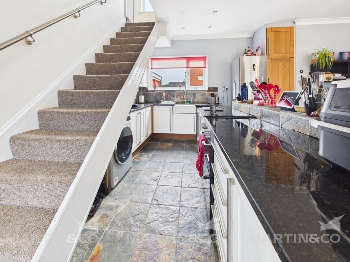 Lignum Terrace, Askern