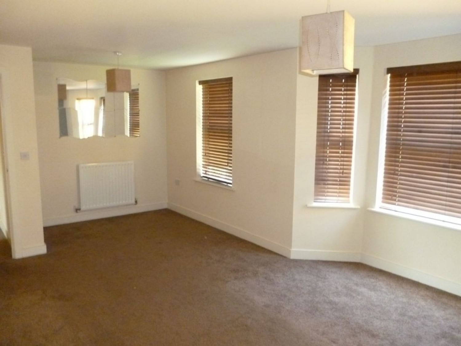 2 bedroom Flat for Letting Romford, Essex