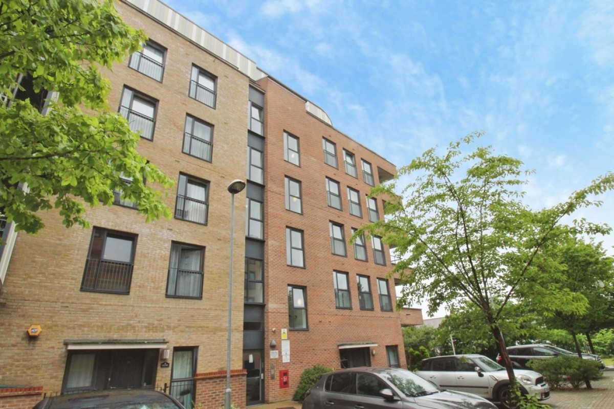 Pulse Court, Romford
