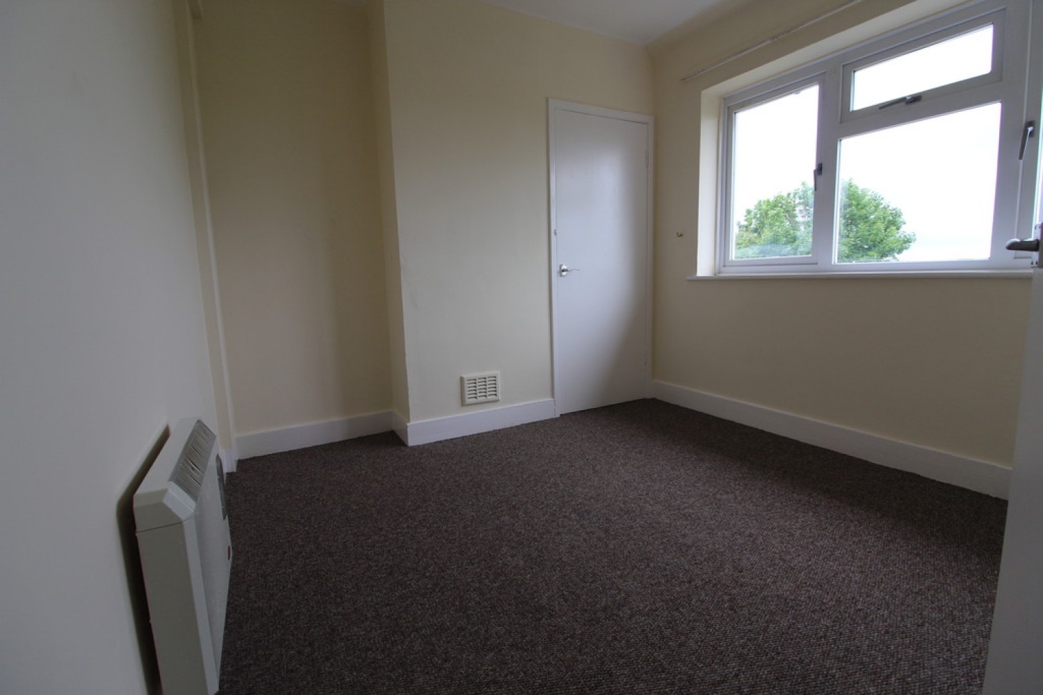 2 bedroom House for Letting Lincoln Crescent, Kirton Lindsey